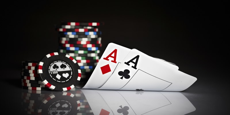 Thông tin cơ bản về chơi bài Poker