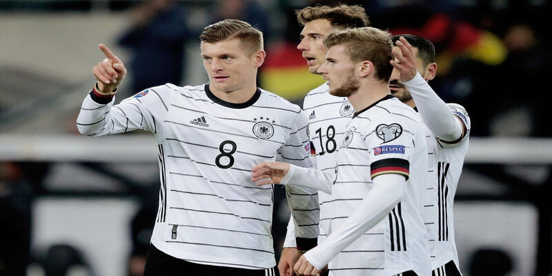 Đức nằm tại bảng E cùng với Tây Ban Nha, Nhật Bản và Costa Rica